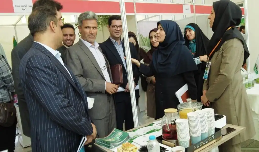 استقبال از حضور فارمرز در دومین سمپوزیوم ملی کشت بافت گیاهی ایران