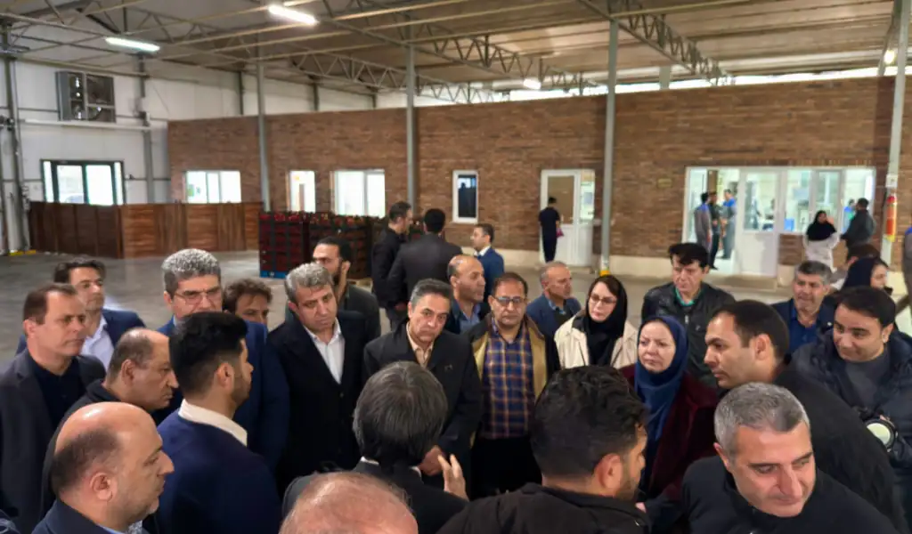 تقویت دیپلماسی اقتصادی با بازدید رایزنان بازرگانی از ظرفیتهای تولیدی لرستان